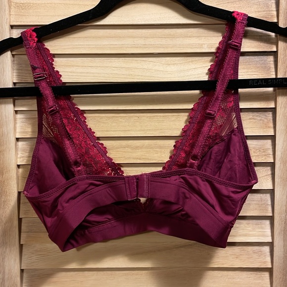 Wacoal Embrace Lace wire free bralette - Picture 4 of 5